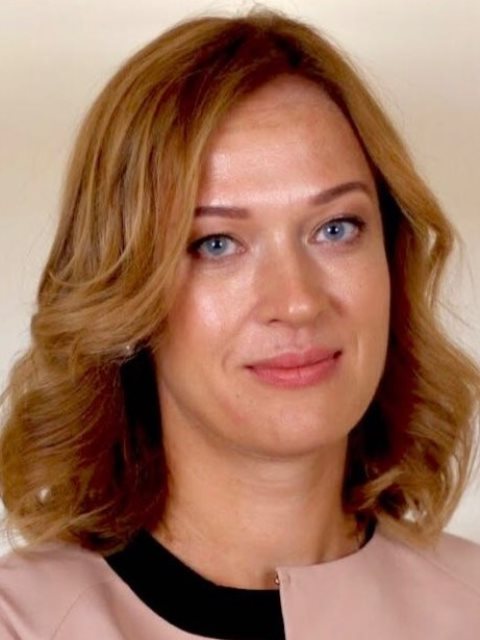 Елена Усенко