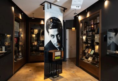 “The History of the House of Writers” tour / Mikhail Zoshchenko Memorial Apartment