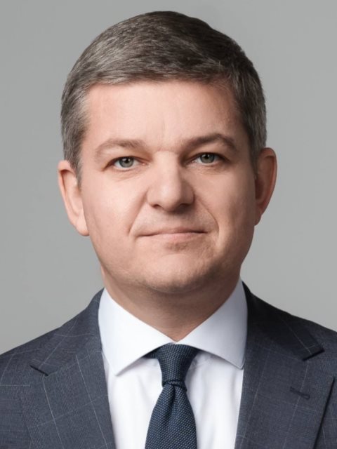 Роман Карманов