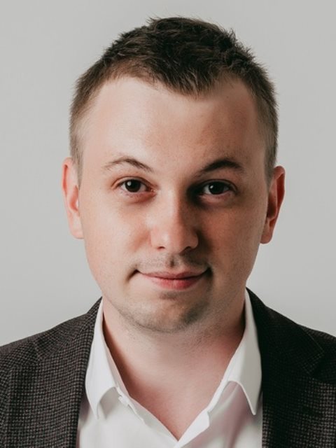 Алексей Карфидов